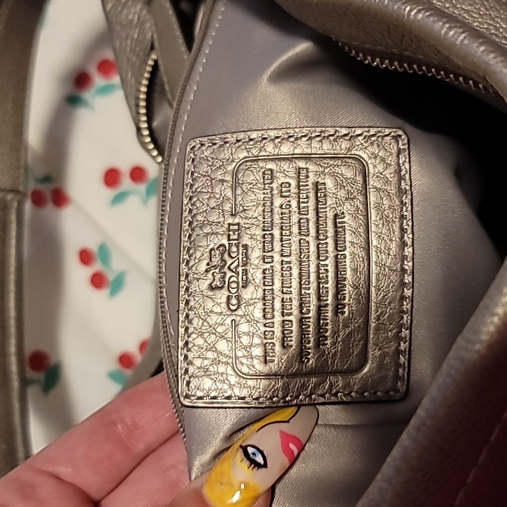 Coach Purse - Picture 10 of 12